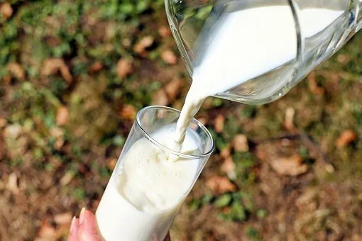 Молоко на 12% подорожало за год в Свердловской области 